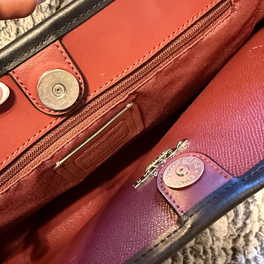 Large Coach City Tote Bag - Picture 9 of 14